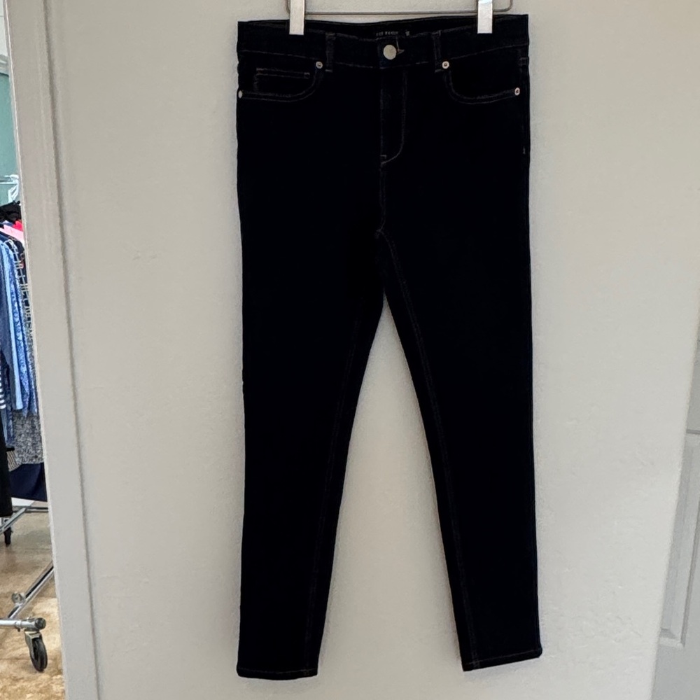 Stylish Dark Indigo Jeans